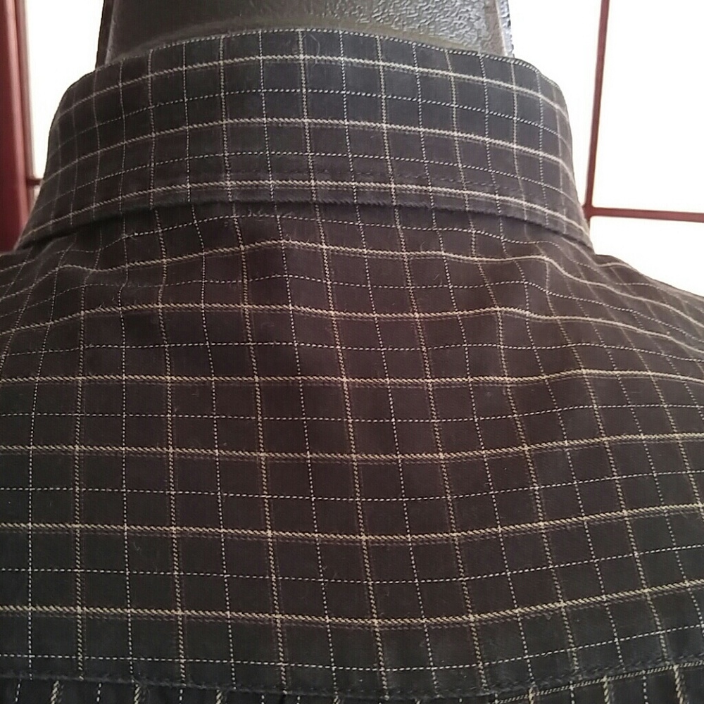 Shirt - Picture 4 of 5